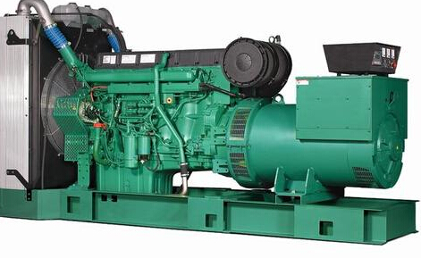 范县发电机除垢后需要用清水冲洗水冷式机油散热器几次？